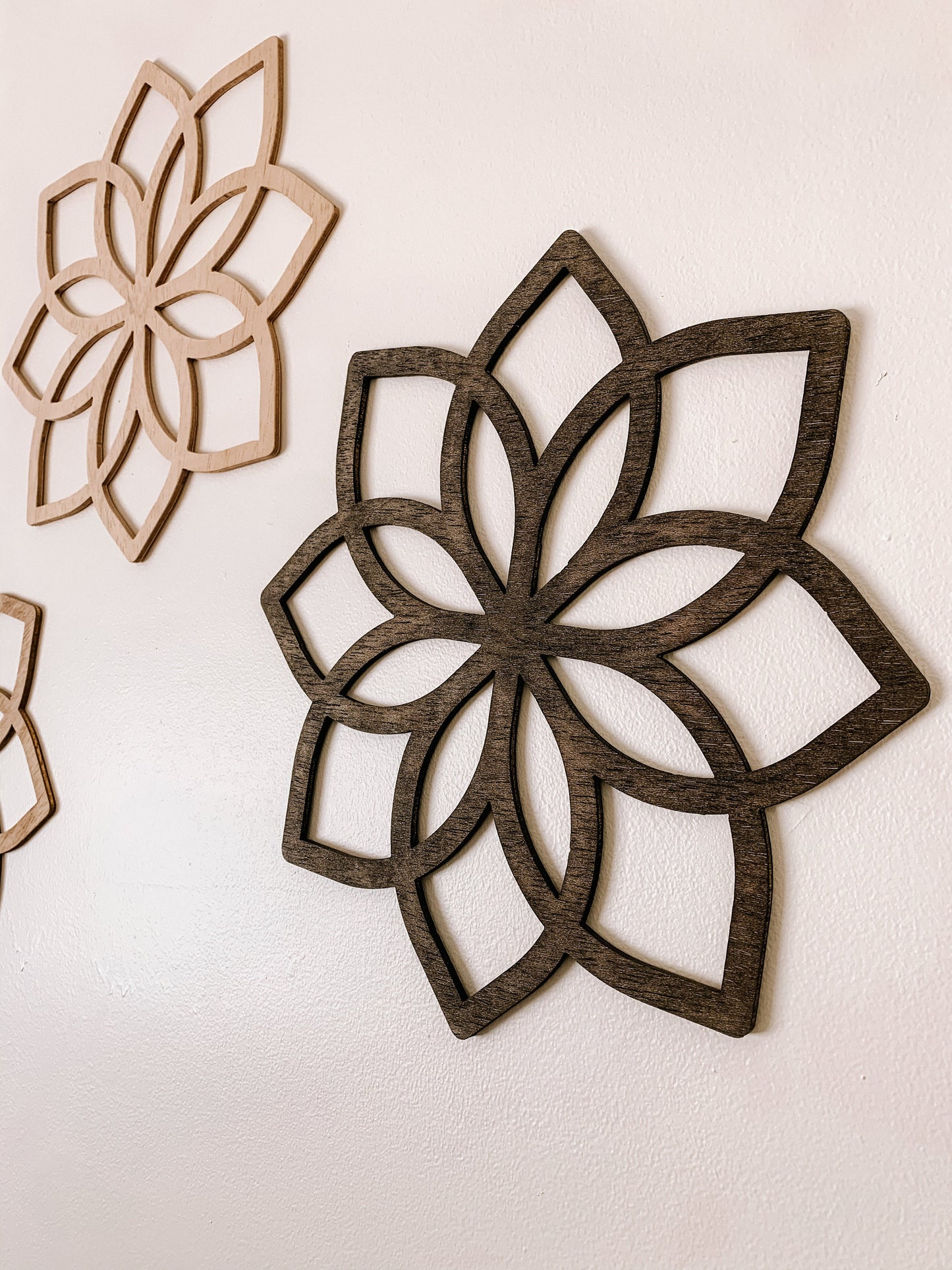 Wall Decor - Wooden flower - Individual